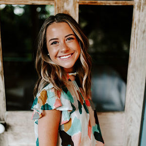 Meet your Posher, Abbie